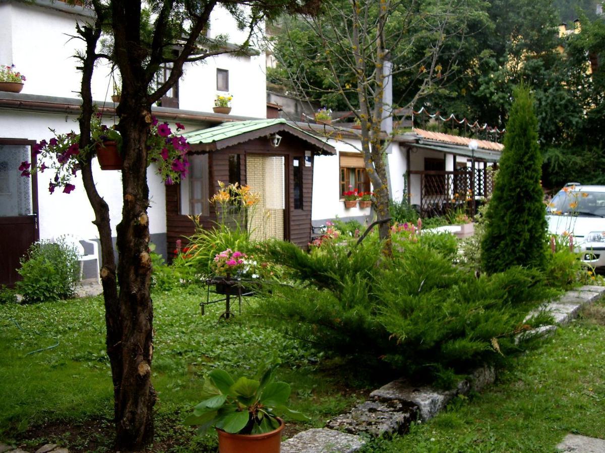 Claudia B&B Пескасероли Екстериор снимка